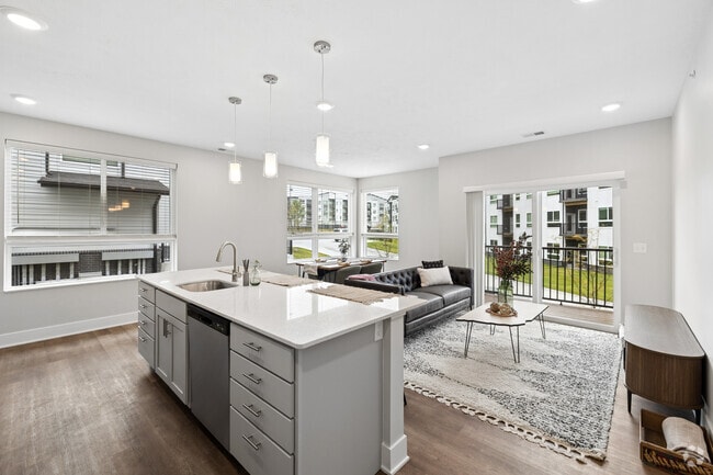 Interior Photo - Windsor Hills