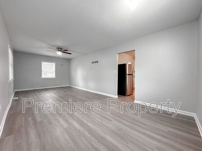 Building Photo - 1706 N Liberty St