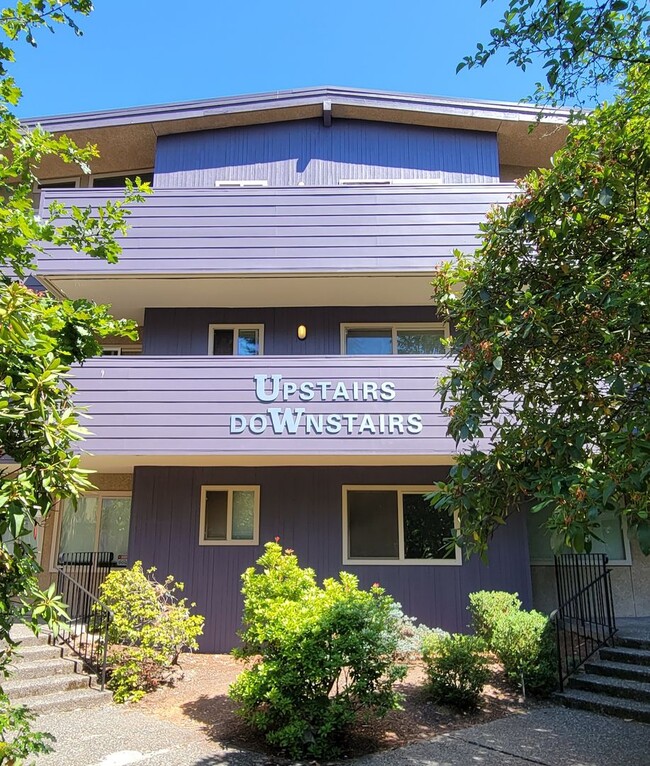 Building Photo - 4538 18th Ave NE
