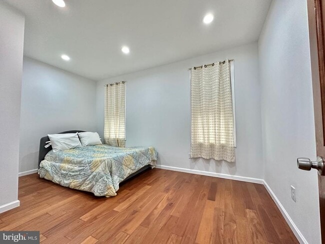 Building Photo - 2224 N 20th St