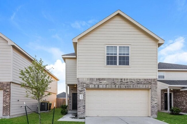 Building Photo - 3939 Richey Silver St