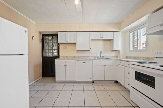 Foto del edificio - 72 S 14th St