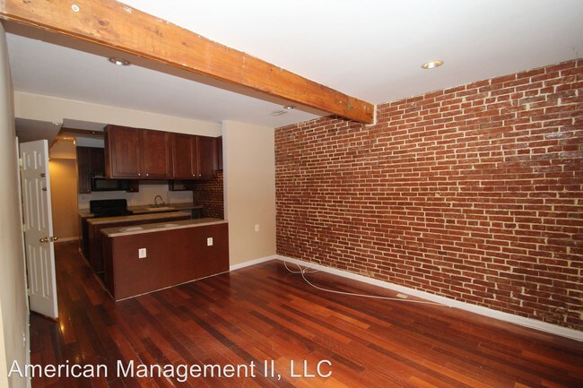 Building Photo - 316 Park Ave