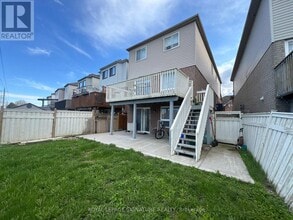 Building Photo - 1585 Avonmore Square