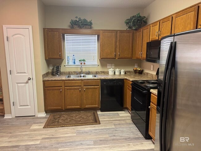 Foto del edificio - 2651 S Juniper St