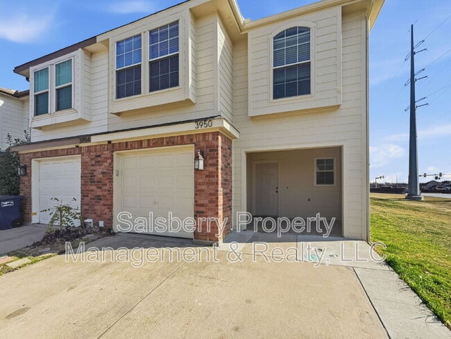 Photo - 3950 Seaside Ct House