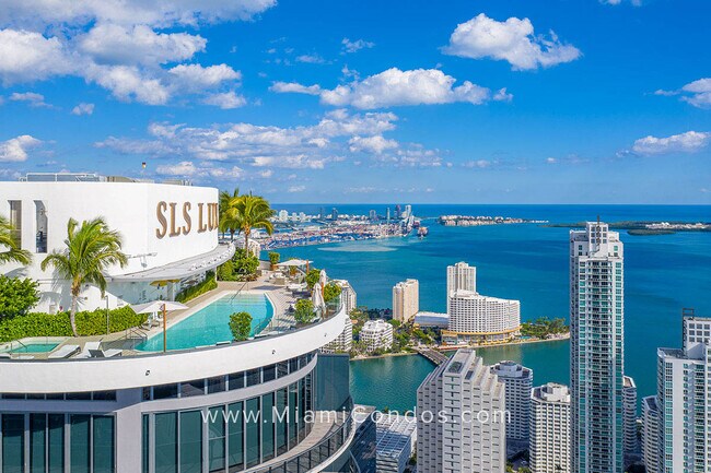 Foto del edificio - 801 S Miami Ave