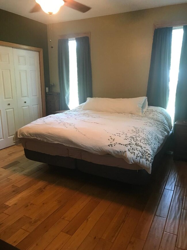 Bedroom 1 - 11031 Edinboro Rd