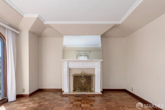 Foto del edificio - 500 College Ave