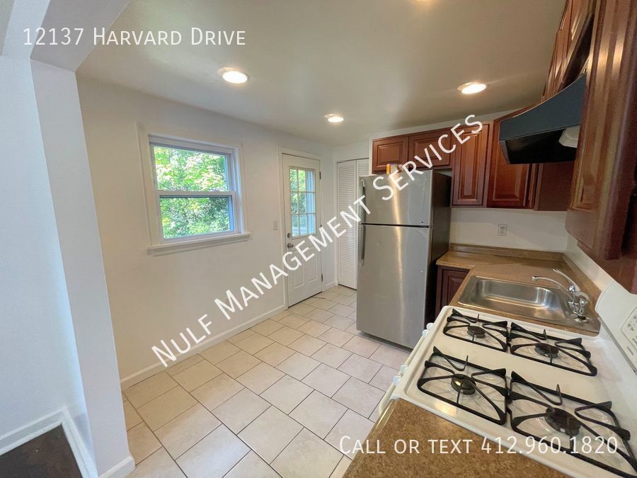 Primary Photo - 3 Bed, 1 Bath House in Penn Hills