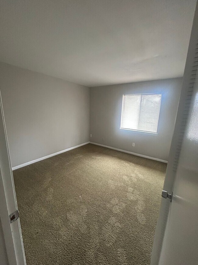 Foto del edificio - Affordable 1Bedroom Condominium