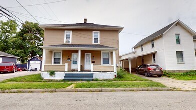 Building Photo - 221-221 W Lucas St