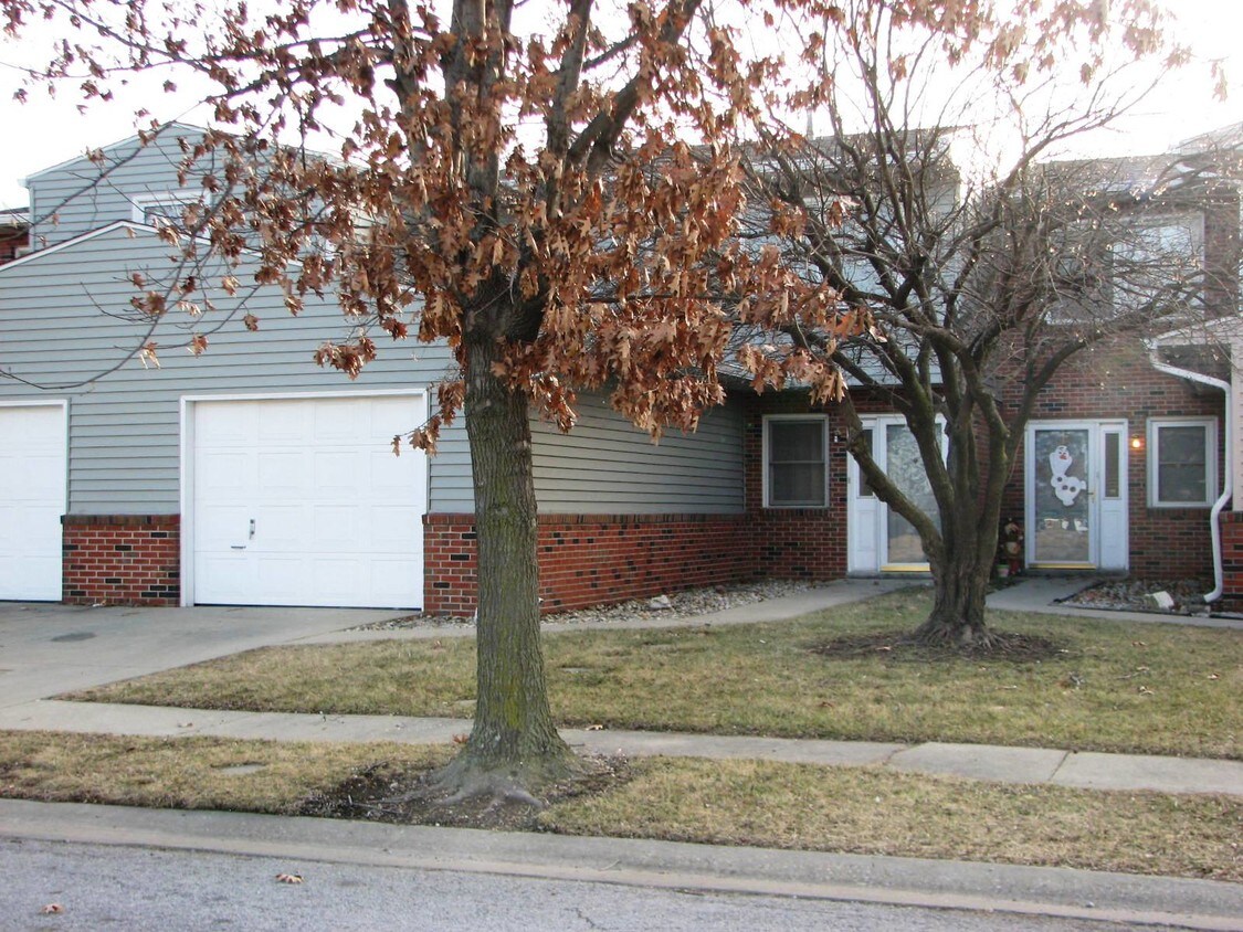 River's Edge Apartments Granite City, IL