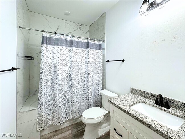 Foto del edificio - 7871 23rd Pl