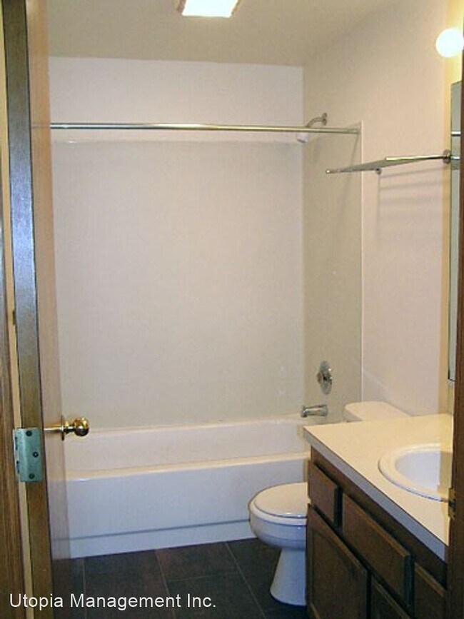 Building Photo - 2 br, 1 bath House - 1028 Billy Frank Jr. ...