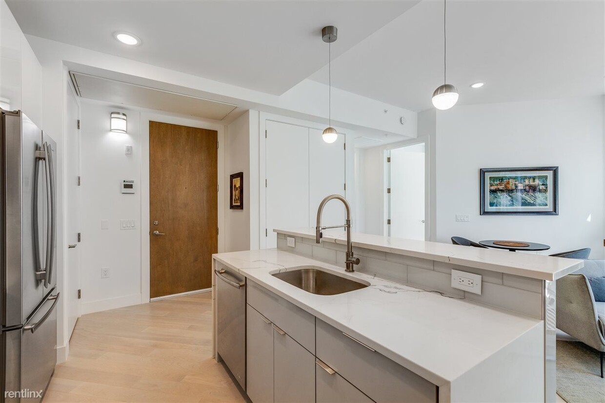 Primary Photo - 1 br, 2 bath Condo - 332 Newark Ave