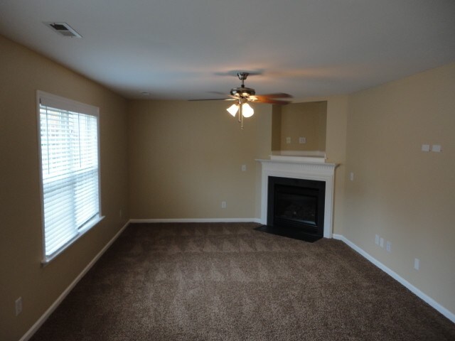 Foto del edificio - 101 Arbor Tree Court