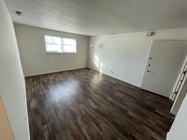 Foto del edificio - 3024 S 4th St