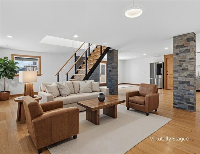 Foto del edificio - 999 Salmon Creek Rd