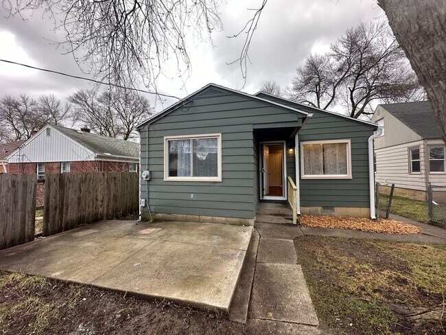 Foto del edificio - Newly Remodeled 3 Bedroom Single Family $5...