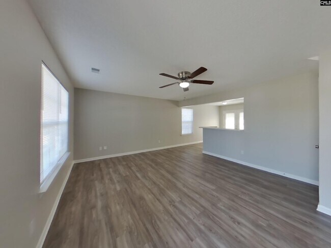 Building Photo - 108 Springway Dr