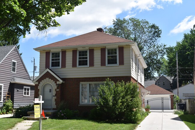 Building Photo - 2944A N 70th St