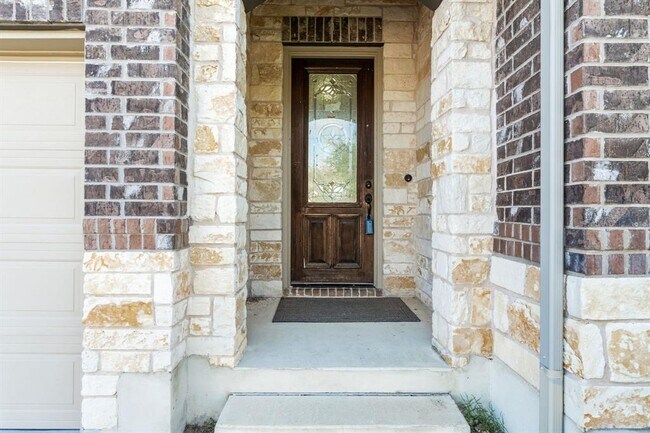 Building Photo - 19405 Brusk Ln