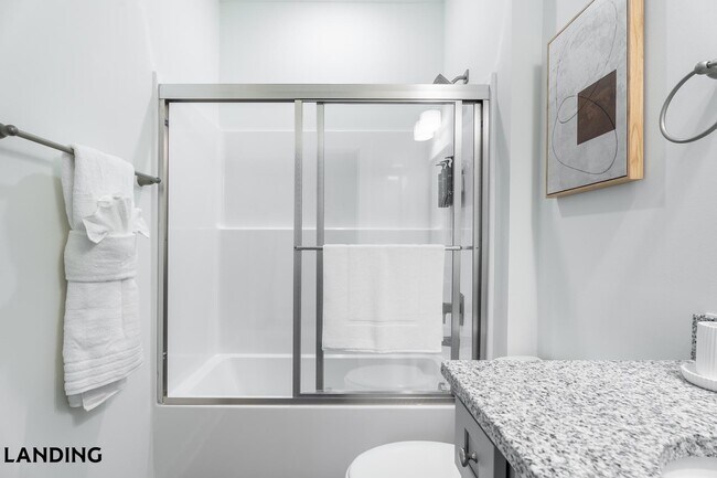Foto del edificio - 3164 Mulberry Blvd