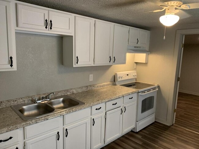 Foto del edificio - 4229 NE 20th St