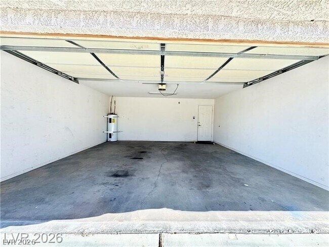 Foto del edificio - 1080 Hall Ave