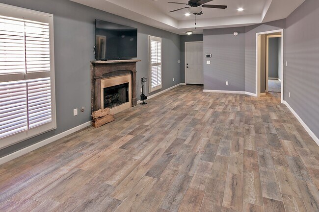 Building Photo - Home for rent in Ryan Ridge