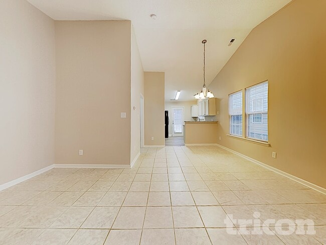 Building Photo - 3010 Great Falls Dr