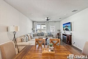 Foto del edificio - 2409 Ayers Dr