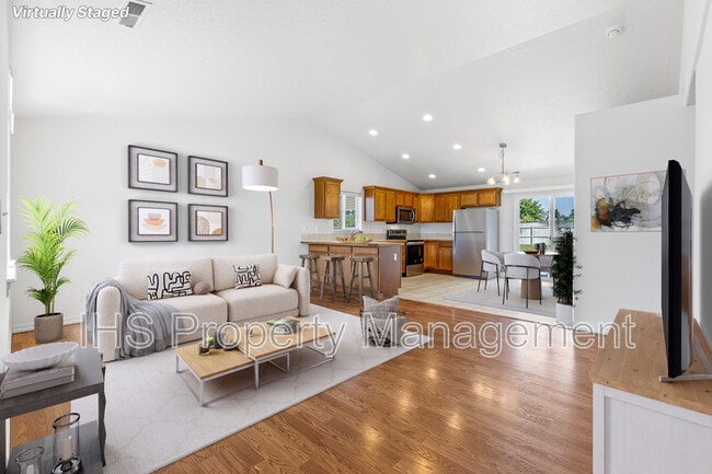 Building Photo - 5204 Desert Dove Loop