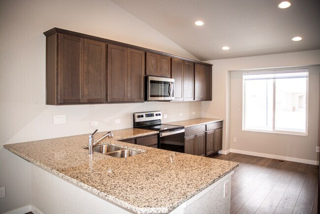 Foto del edificio - 4011 Ivy Hill Dr
