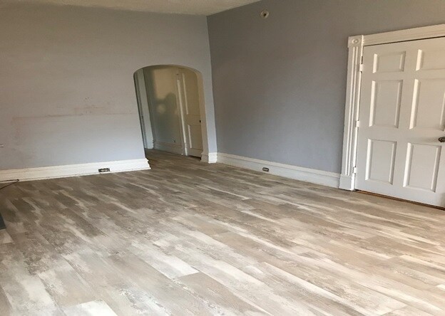 Foto del edificio - 1339 Mineral Spring Rd