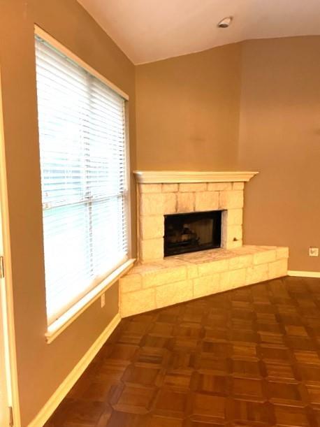 Building Photo - 8812 Escabosa Dr