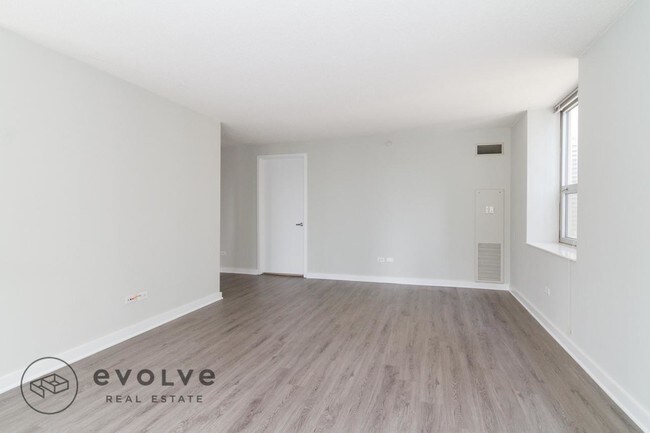 Foto del edificio - 540 N State St