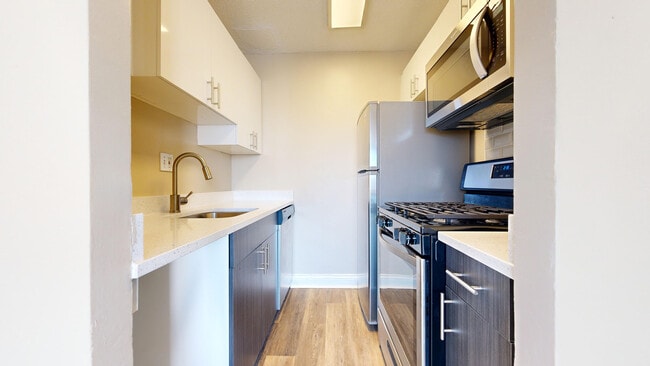 Interior Photo - The Whitmore