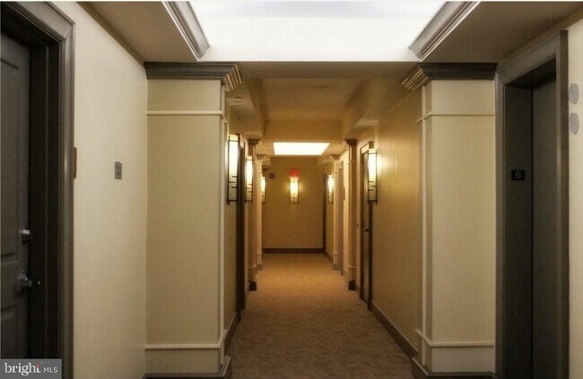 Foto del edificio - 777 7th St NW