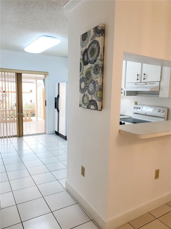 Foto del edificio - 3810 SW 108th Ave