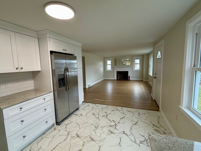 Foto del edificio - 160 Plantation Dr