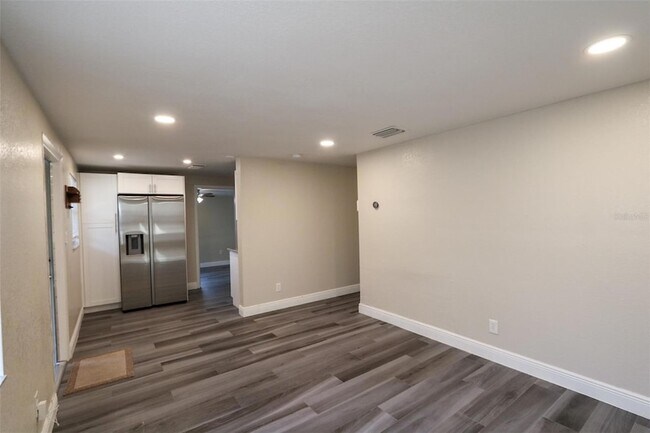 Foto del edificio - 2706 E 99th Ave