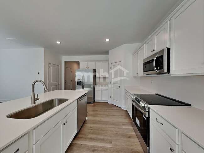 Building Photo - 3521 Jefferson Cor Ln