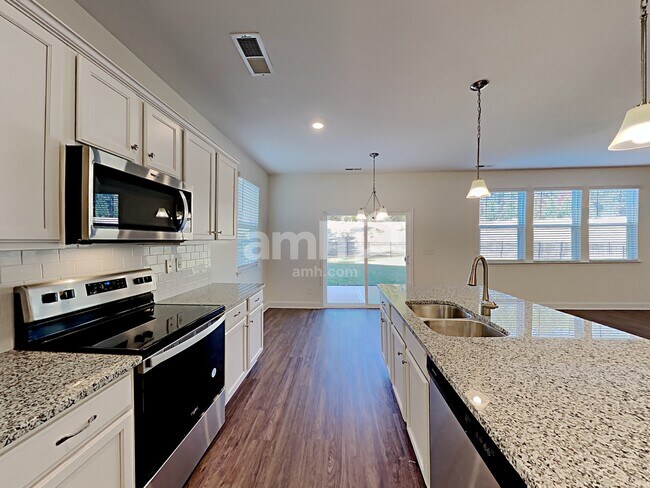 Foto del edificio - 1130 Bentley Pk Dr