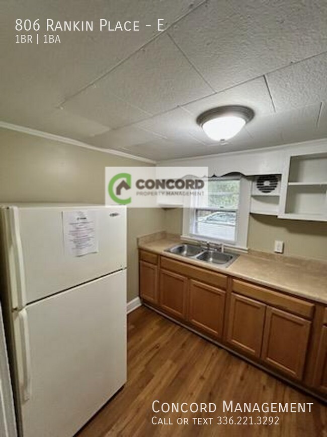 Foto del edificio - 806 Rankin Pl