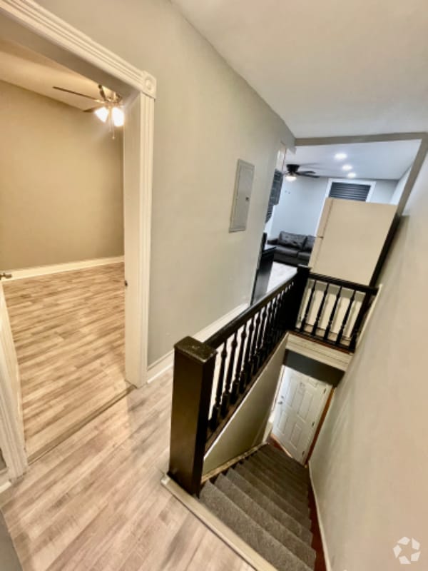 Building Photo - 2513 N 28th St