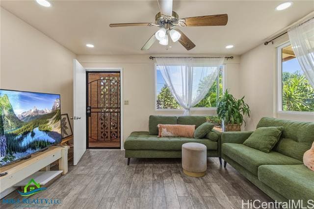 Building Photo - 92-362-362 Laahaina Pl