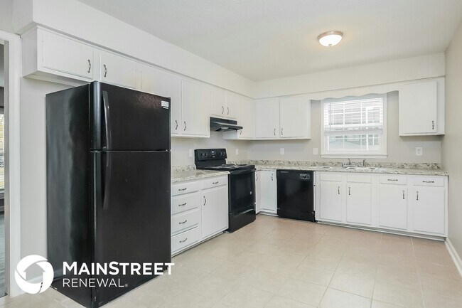 Foto del edificio - 4905 S Singing Woods Pl