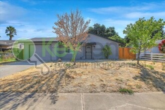 Building Photo - 8256 Manhart Dr
